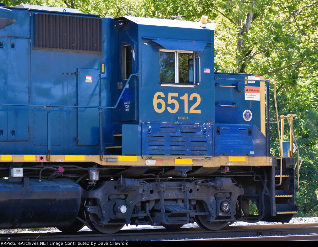 CSX 6512 Working the Yard